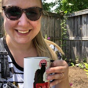 Meet your Posher, Amy